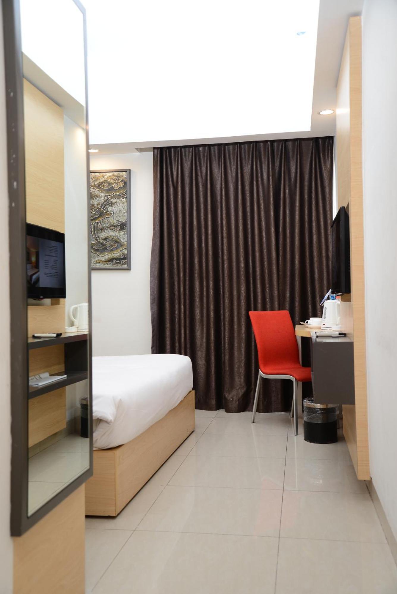 Metland Hotel Cirebon Exterior foto